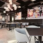 Baeck Stage Hotel *