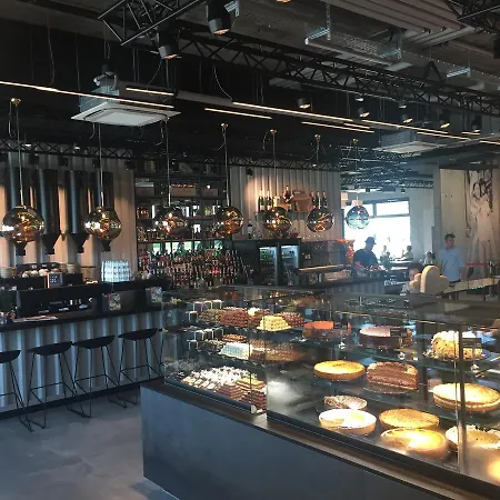 Szálloda Baeck Stage *